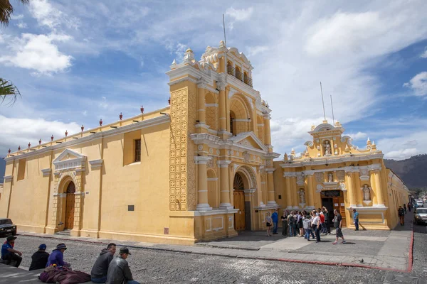 Uma Antiga Igreja Antígua Histórica — Fotografia de Stock