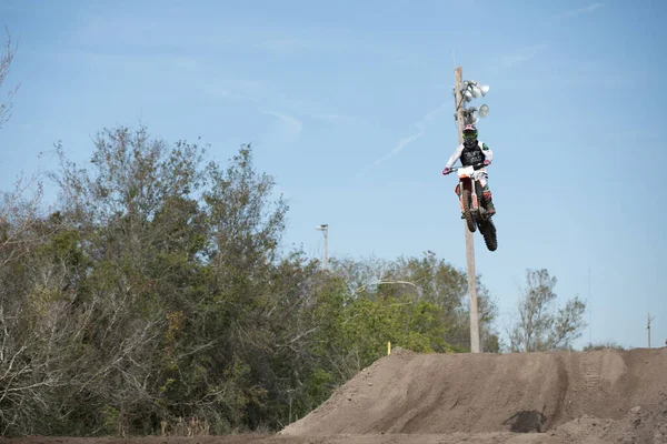 Orlando Florida Usa 2018 Motocross Fahrer Üben Einem Sonnigen Tag — Stockfoto