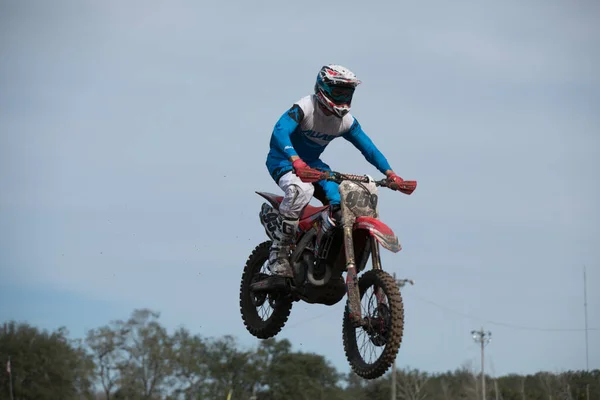 Orlando Florida Usa 2018 Motocross Fahrer Üben Einem Sonnigen Tag — Stockfoto