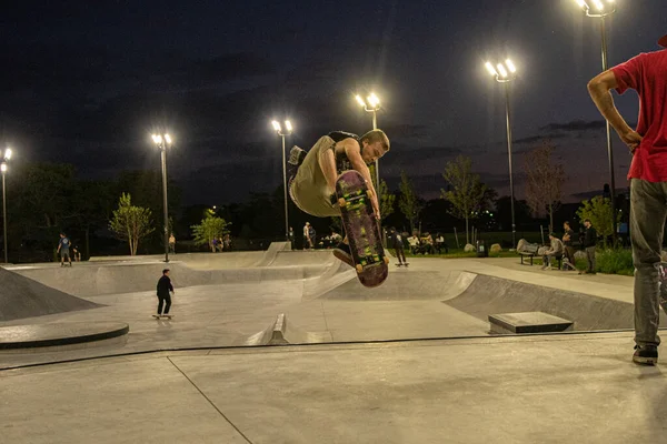 Detroit Michigan Usa 2019 Skaters Bmx Bikers Practice Tricks Detroit — Stock Photo, Image