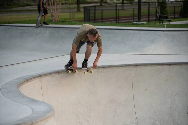 Detroit Michigan Usa 2020 Skøjteløbere Motorcyklister Træner Tricks Udendørs Skatepark - Stock-foto