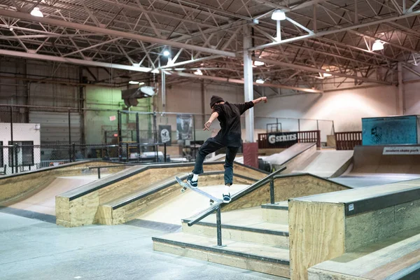 Royal Oak Michigan Usa Skater Üben Ihre Tricks Modern Skate — Stockfoto