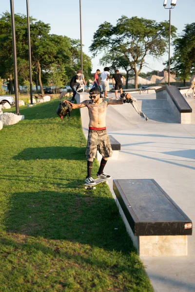 Detroit Michigan Usa 2020 Skater Und Biker Üben Während Des — Stockfoto