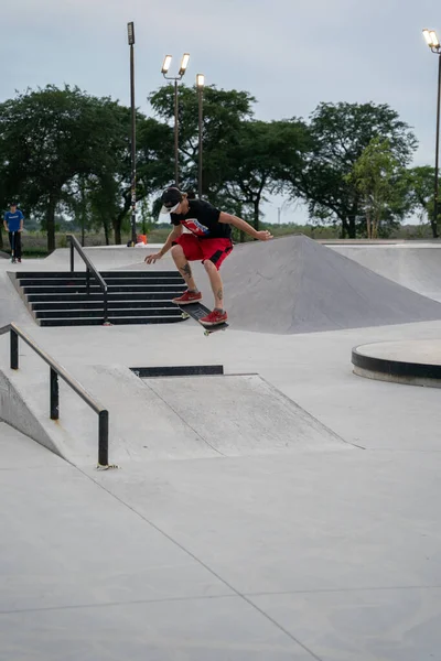 Detroit Michigan Eua Agosto 2020 Skaters Pratica Truques Parque Skate — Fotografia de Stock