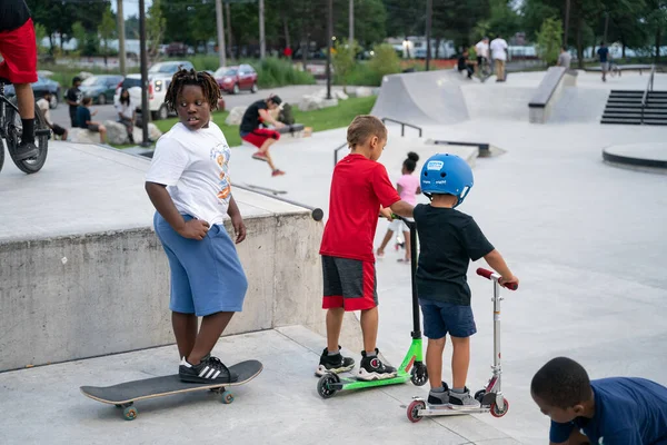 Detroit Michigan États Unis Août 2020 Des Patineurs Entraînent Dans — Photo