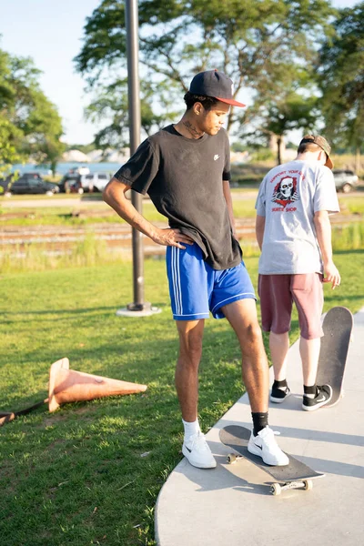 Detroit Michigan Usa August 2020 Skater Üben Tricks Skatepark — Stockfoto