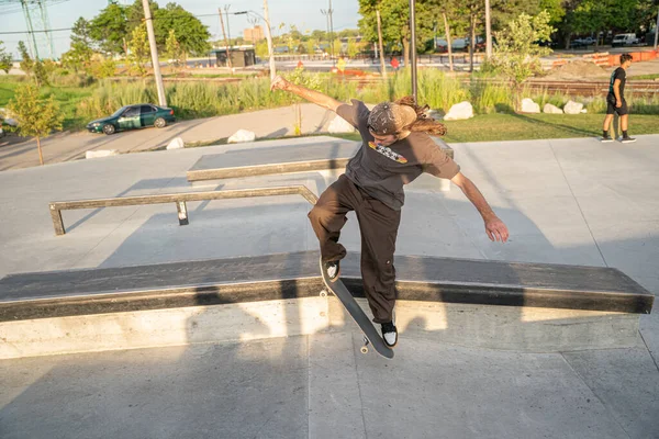 Skaters Practice Detroit Skate Park Michigan August 2020 — 스톡 사진