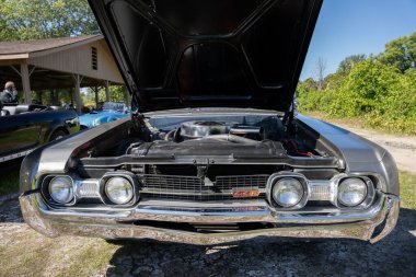 24. Geleneksel Rıhtım Otomobili Fuarı 9-21-2020 'de Amerika Vintage Motor Otomobil Kulübü tarafından sunuluyor.