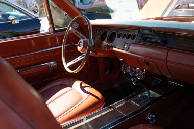 24. Geleneksel Rıhtım Otomobili Fuarı 9-21-2020 'de Amerika Vintage Motor Otomobil Kulübü tarafından sunuluyor.