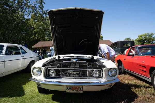 Doroczne Targi Samochodów Nabrzeżnych Prezentowane Przez Vintage Motor Car Club — Zdjęcie stockowe