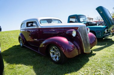 24. Geleneksel Rıhtım Otomobili Fuarı 9-21-2020 'de Amerika Vintage Motor Otomobil Kulübü tarafından sunuluyor.