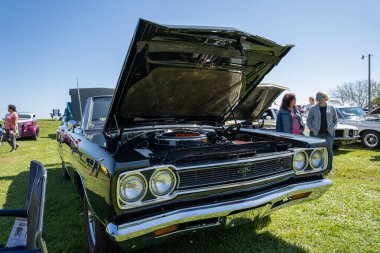 24. Geleneksel Rıhtım Otomobili Fuarı 9-21-2020 'de Amerika Vintage Motor Otomobil Kulübü tarafından sunuluyor.