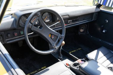 24. Geleneksel Rıhtım Otomobili Fuarı 9-21-2020 'de Amerika Vintage Motor Otomobil Kulübü tarafından sunuluyor.