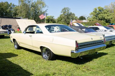 24. Geleneksel Rıhtım Otomobili Fuarı 9-21-2020 'de Amerika Vintage Motor Otomobil Kulübü tarafından sunuluyor.