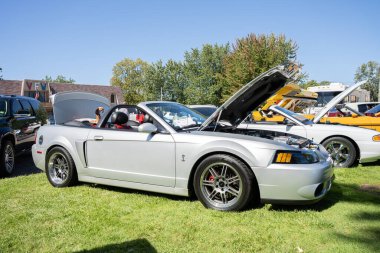 24. Geleneksel Rıhtım Otomobili Fuarı 9-21-2020 'de Amerika Vintage Motor Otomobil Kulübü tarafından sunuluyor.