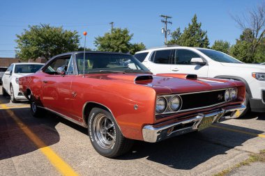 24. Geleneksel Rıhtım Otomobili Fuarı 9-21-2020 'de Amerika Vintage Motor Otomobil Kulübü tarafından sunuluyor.