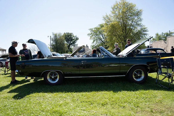 24E Jaarlijkse Waterfront Car Show Gepresenteerd Door Vintage Motor Car — Stockfoto