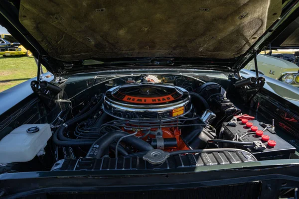 24. Geleneksel Rıhtım Otomobili Fuarı 9-21-2020 'de Amerika Vintage Motor Otomobil Kulübü tarafından sunuluyor.