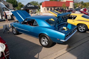 Jammin Roseville Michigan 'daki Junction Car and Bike Show' da 09-26-2020