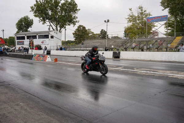 Drivers Testando Seus Carros Evento Gratuito Aberto Público Livre Para — Fotografia de Stock