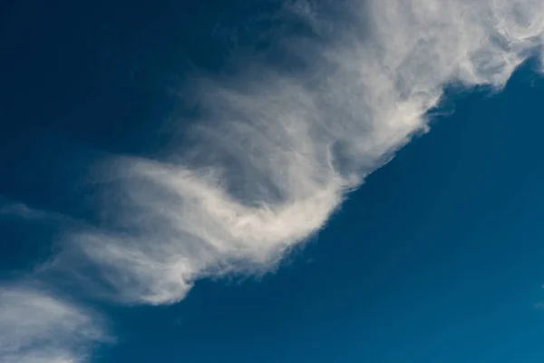 Stormy sky with heavy clouds. — ストック写真