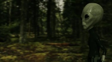 Küçük uzaylı elini sallıyor. Ormanın manzarası. Uzaylı yaratık.