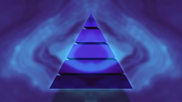 Figura Piramidal Iluminación Neón Contexto Futurista — Vídeo de stock