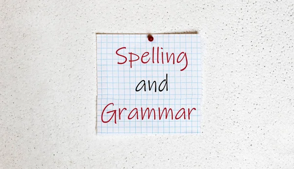 Белая Бумага Белом Фоне Текстом Spelling Grammar — стоковое фото