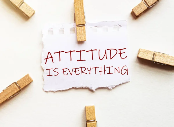 White Paper Text Attitude Everything Clothespins White Background — Stock Photo, Image
