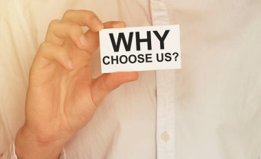 Adam bir metin al Neden tişörtte bizi seç