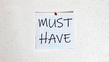 Beyaz arkaplanda metin içeren beyaz sayfa