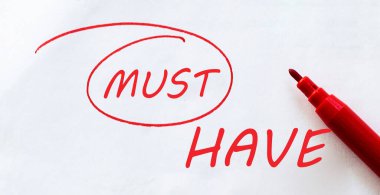 Yazılı beyaz kağıt Kırmızı işaretli beyaz olmalıdır