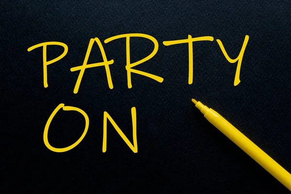 Party Yellow Pen Yellow Text Own Rent Black Background — Stock Photo, Image