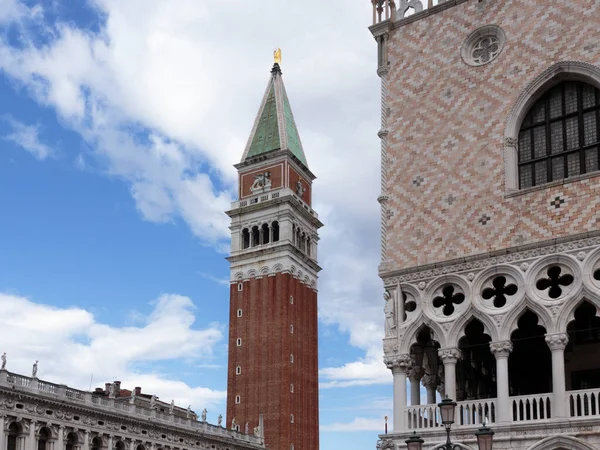 Campanile San Marco Palazzo Ducale Velence Olaszország — Stock Fotó