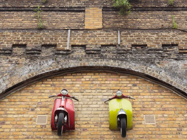 İngiltere 'de Scooterworks Enid Caddesi, Londra, İngiltere, İngiltere