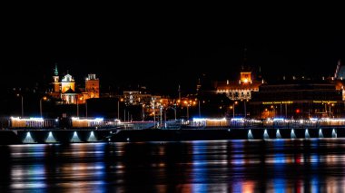 Gece Varşova Eski Şehir Panoraması