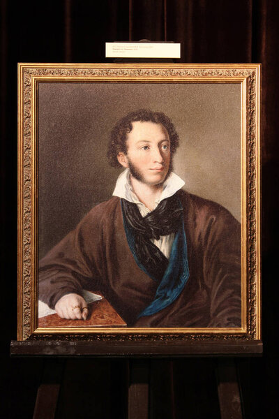 Портрет Александра Пушкина. Художник А. С., Елагина, оригинал В. А. Тропинина, 1828. В Москве. В 2009 году
