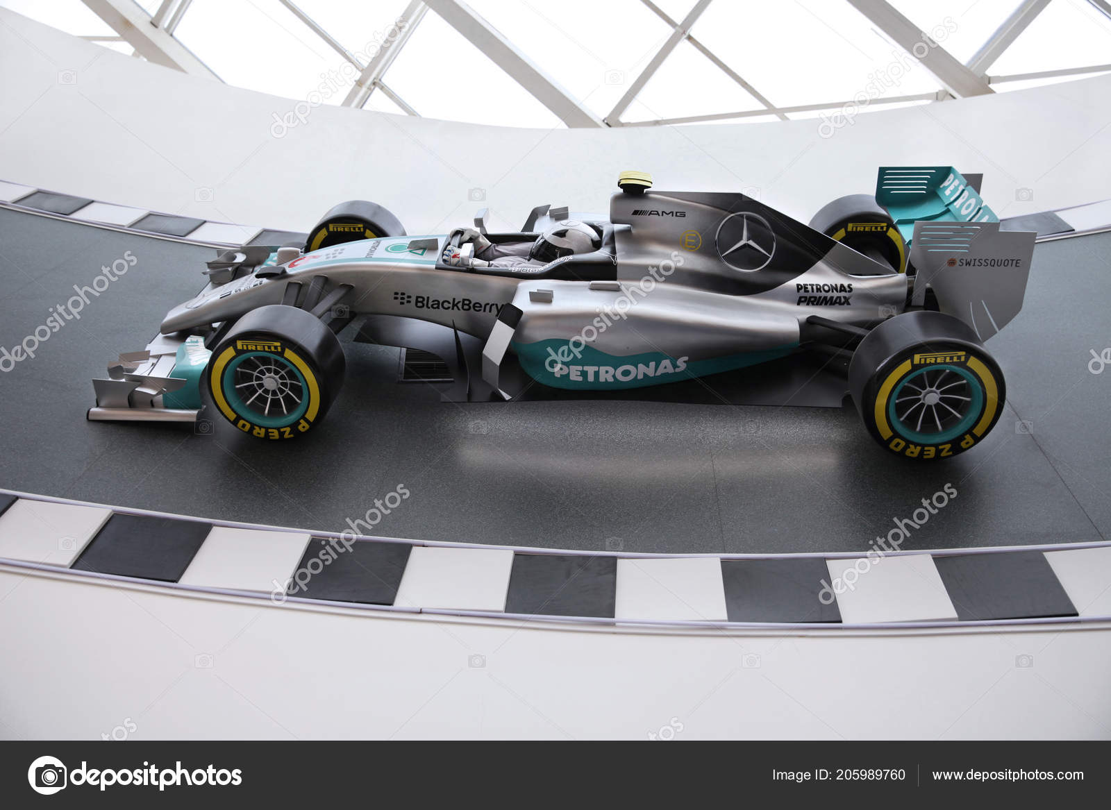 mercedes amg petronas store