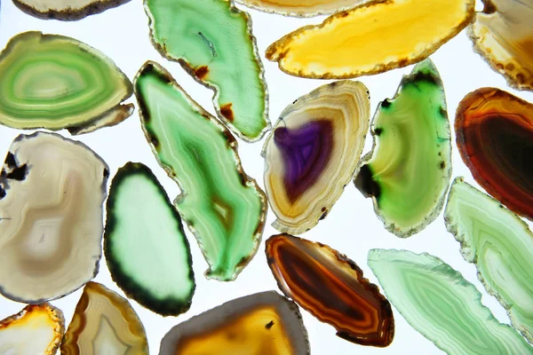 Renkli agates, yönlü taş dekorasyon yakın çekim için çok sayıda