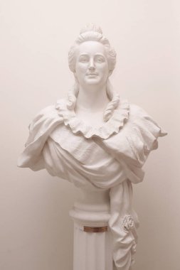 Heykel, İmparatoriçe Catherine 2 Petrovsky sarayında büstü. Moskova. 24.07.2017