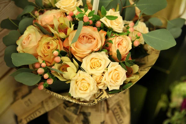 Schöne Zarte Bouquet Von Creme Und Pfirsich Rosen Vintage Stil — Stockfoto