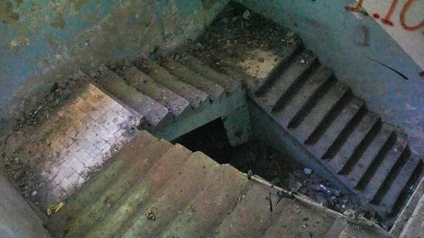 Escalier Dilaté Dans Domaine Noble Abandonné Xviiie Siècle Dans Région — Photo