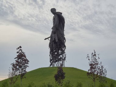 Rzhev Anıtı Sovyet Askerine                        