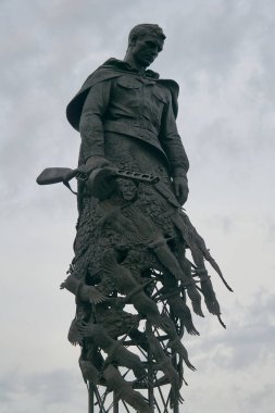 Rzhev Anıtı Sovyet Askerine                        