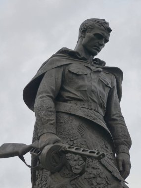 Rzhev Anıtı Sovyet Askerine                        