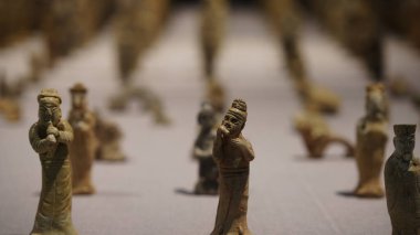 Çin 'deki Çin Müzesi' nde sergilenen güzel porselenler.