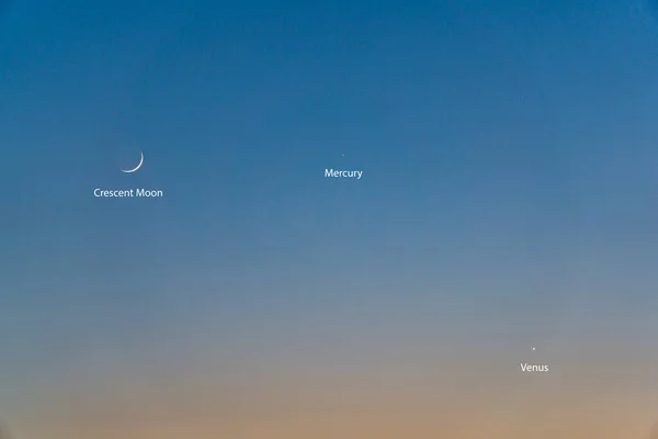 Luna Creciente Venus Mercurio — Foto de Stock