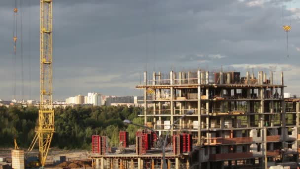 Lavori Sul Cantiere Erezione Della Struttura Cemento Armato Dell Edificio — Video Stock