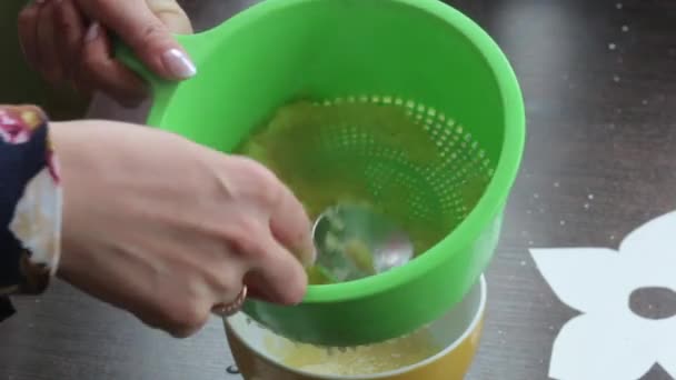 Woman Taps Boiled Apples Applesauce Uses Colander Spoon Making Marshmallow — Stock Video