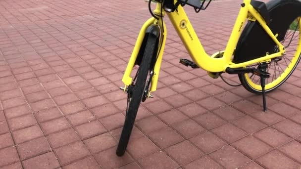 Minsk Minsk Belarus Juillet 2019 Partage Vélos Stationnaires Location Vélos — Video